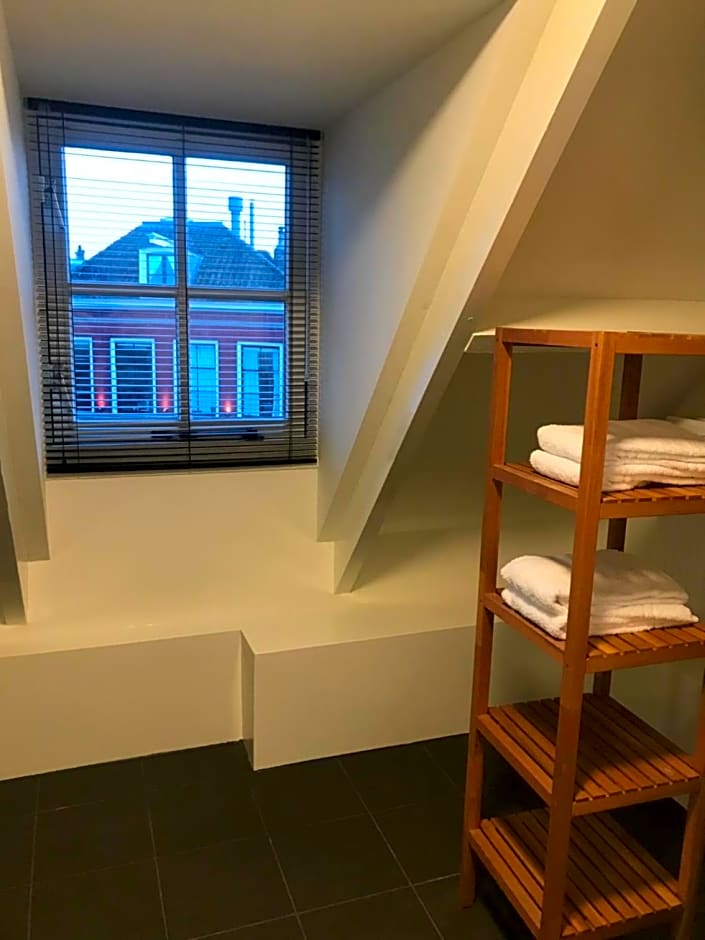 Kleinschalig Hostel in Deventer, hartje stad, aan de IJssel,