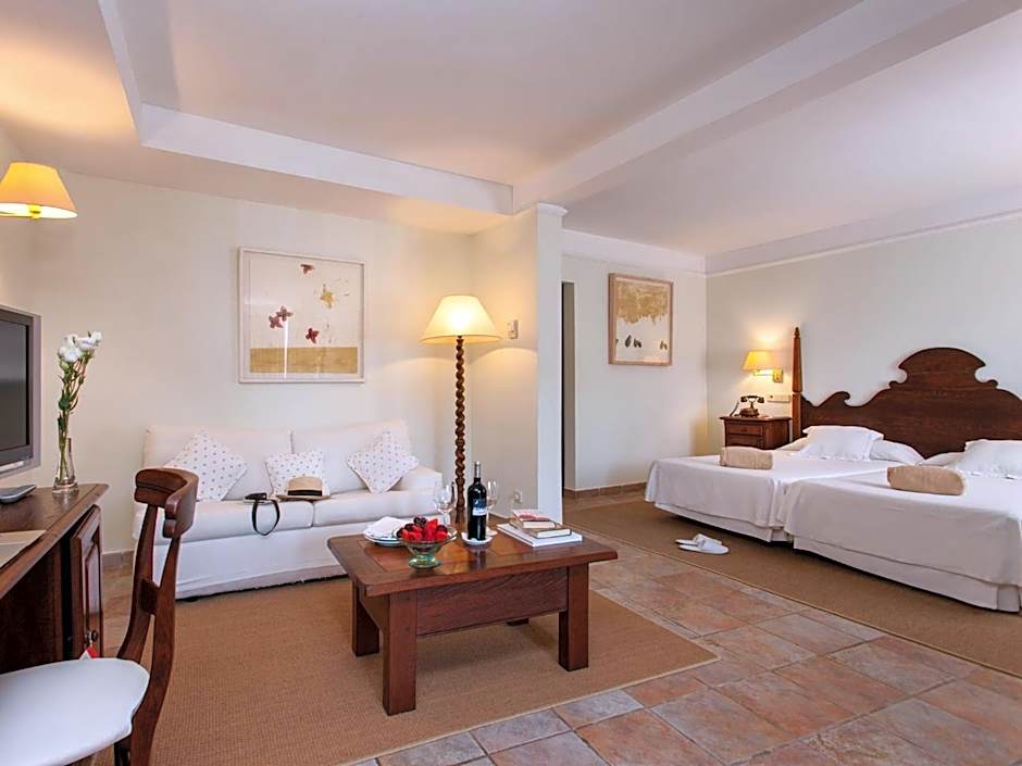 Hotel Cala Sant Vicenc - Adults Only