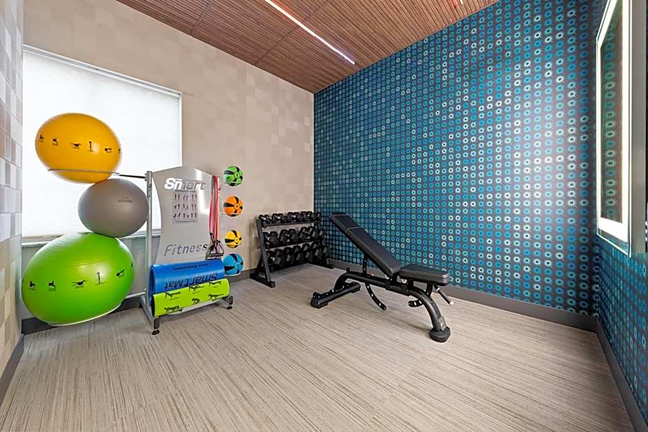 La Quinta Inn & Suites by Wyndham Brookshire