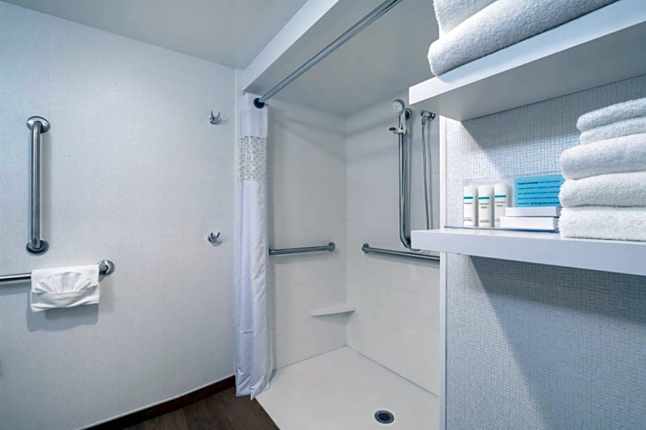 Hampton Inn Frostburg