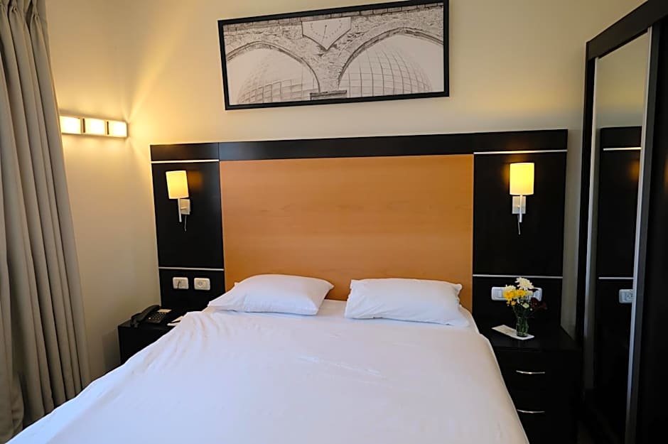 New Capitol Hotel - Jerusalem