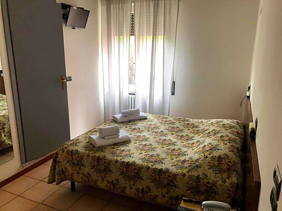 BE ME Hotel Helvetia