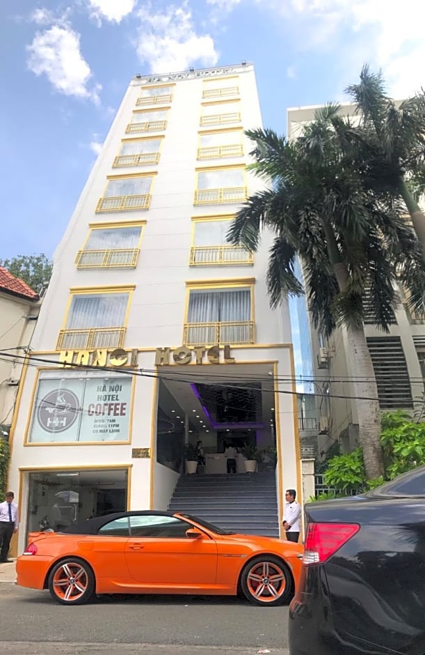 HA NOI HOTEL near Tan Son Nhat Airport - FREE Airport Pick-Up and Drop-Off Available 24 Hours a Day