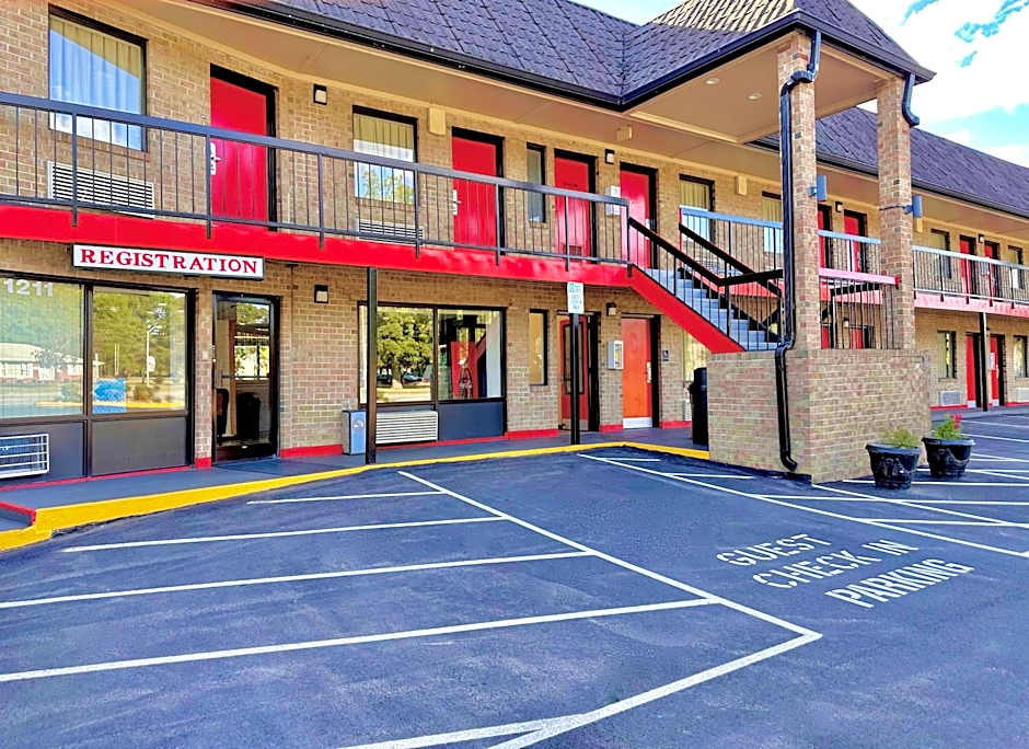 Travelers Inn Elizabeth City