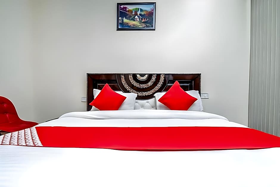 Florence Residency By OYO Rooms – Delhi, NY