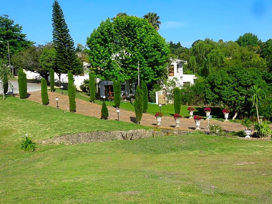 Cul de Sac - Accommodation