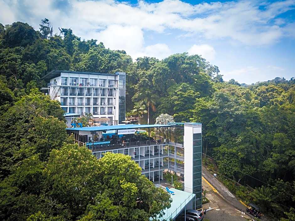 El Faro Containers Beach Hotel