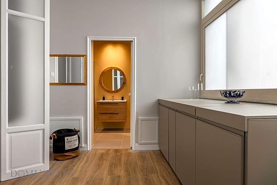 Constance Luxury Apartment by DomuSicily