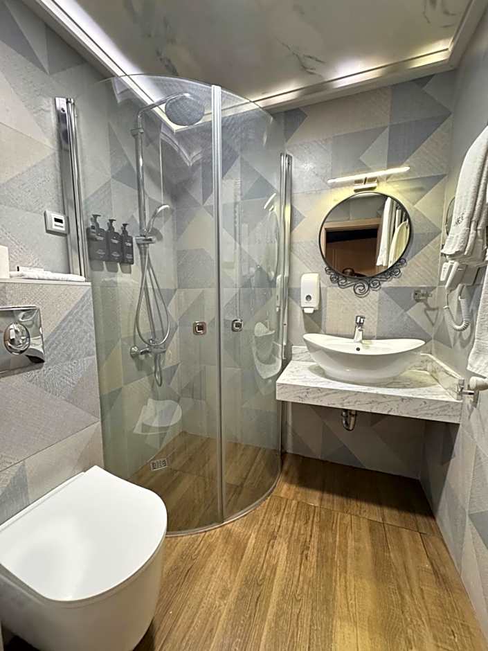 Avenue Aparthotel