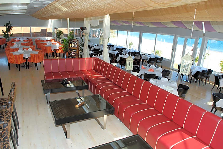 Sacallis Inn Beach Hotel