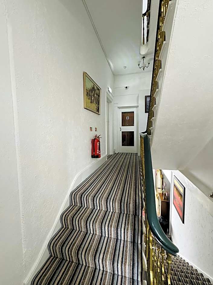 Carlton Court Hotel Eastbourne