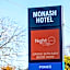 Nightcap at Monash Hotel