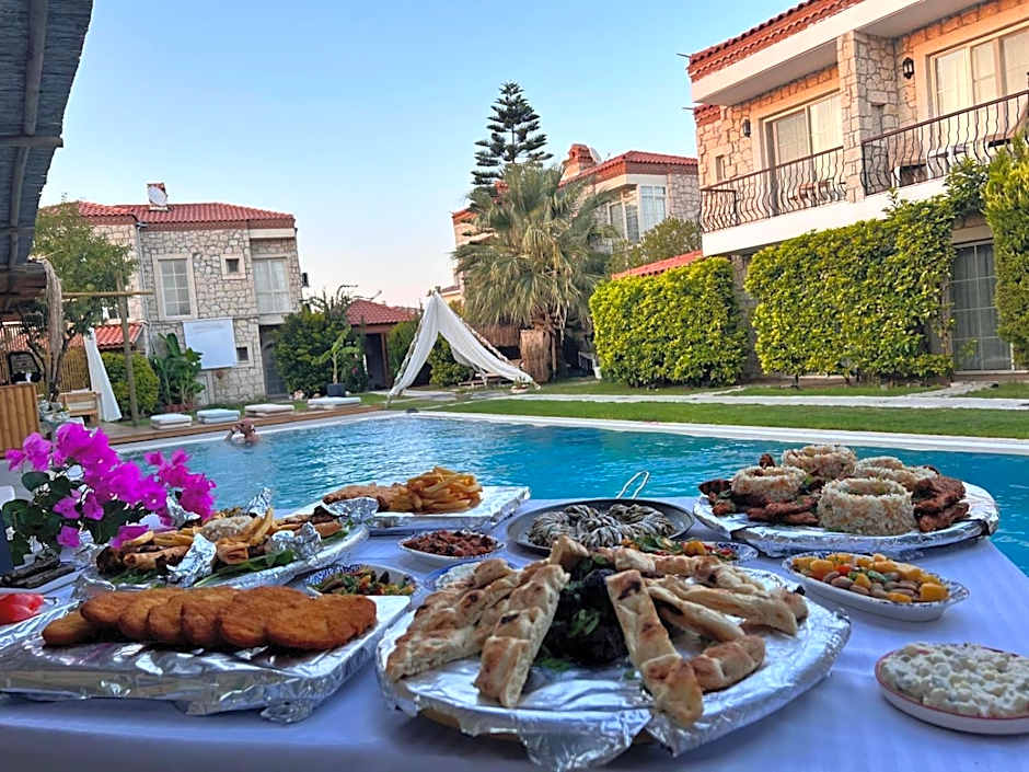 Kemerlihan Deluxe Hotel