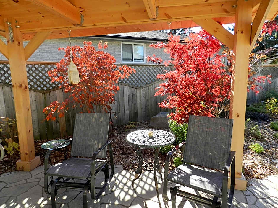 A Garden Stroll Bed & Breakfast