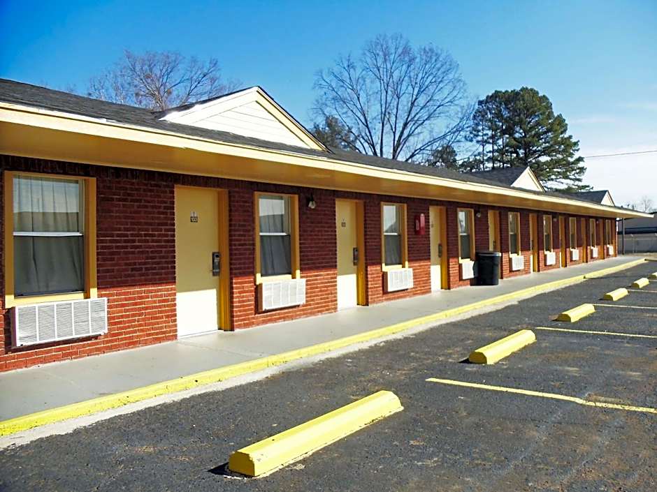 Antlers Budget Inn