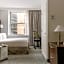 Club Quarters Hotel in Boston