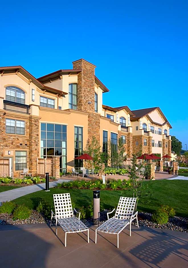 Clubhouse Hotel and Suites - Sioux Falls