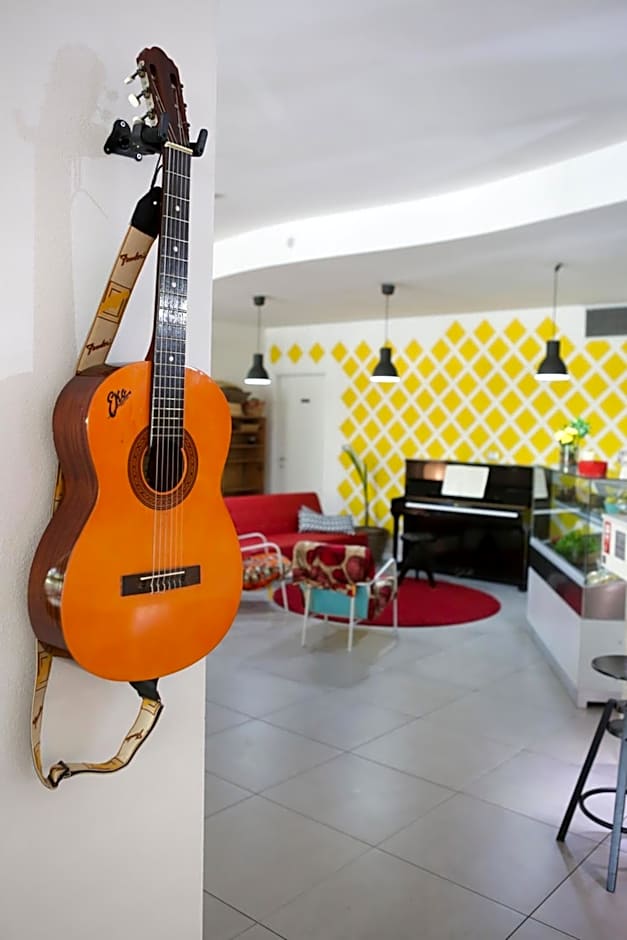 Ostello Meet Gardalake Hostel