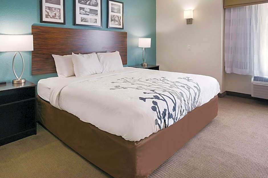 Sleep Inn & Suites Port Clinton