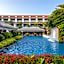 Mayfair Waves Resort