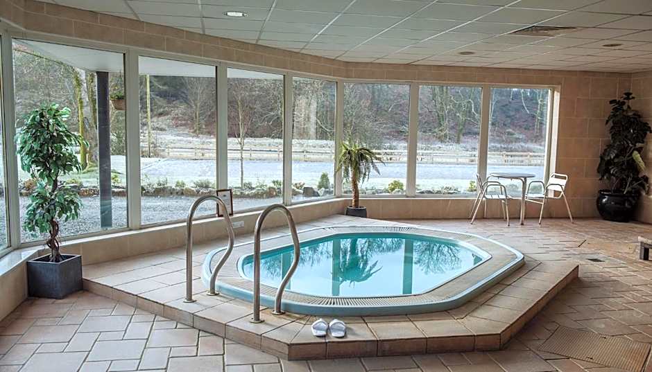 Bowfield Hotel & Country Club