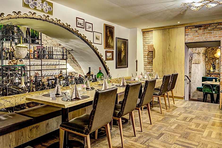 Hotel Goldener Adler, BW Signature Collection
