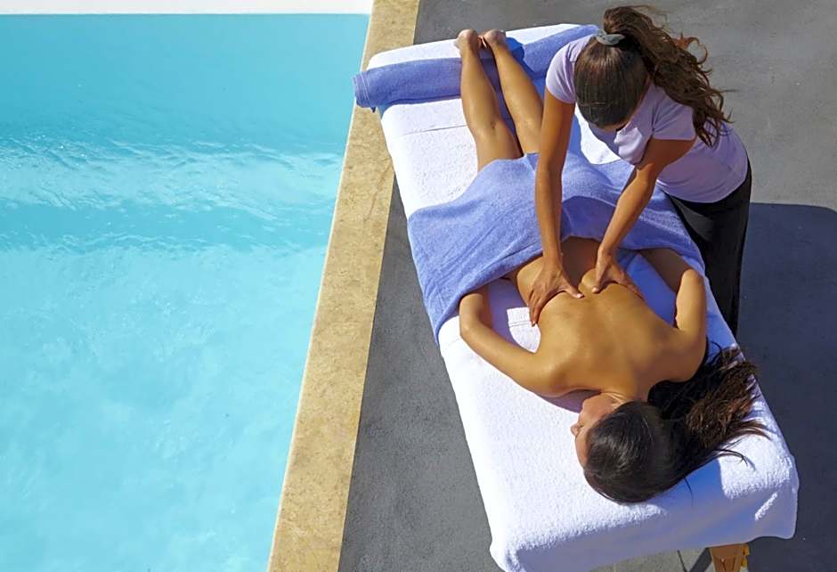 Voreina Gallery Suites
