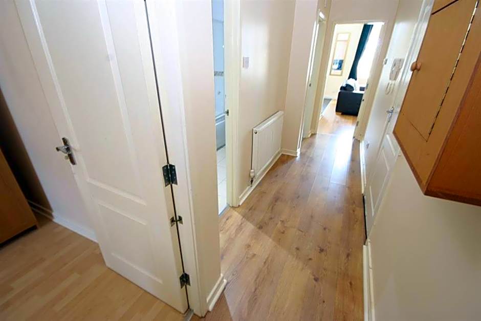 MARLEY MANSIONs APARTMENTS - KING ST REF : 10/3