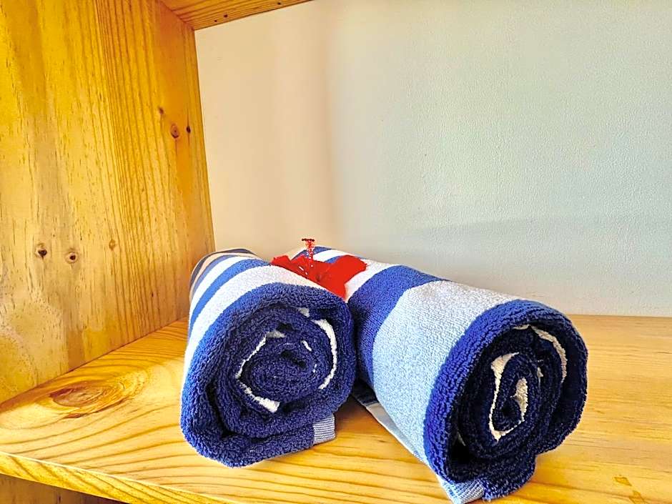 Chikachika Beach B&B