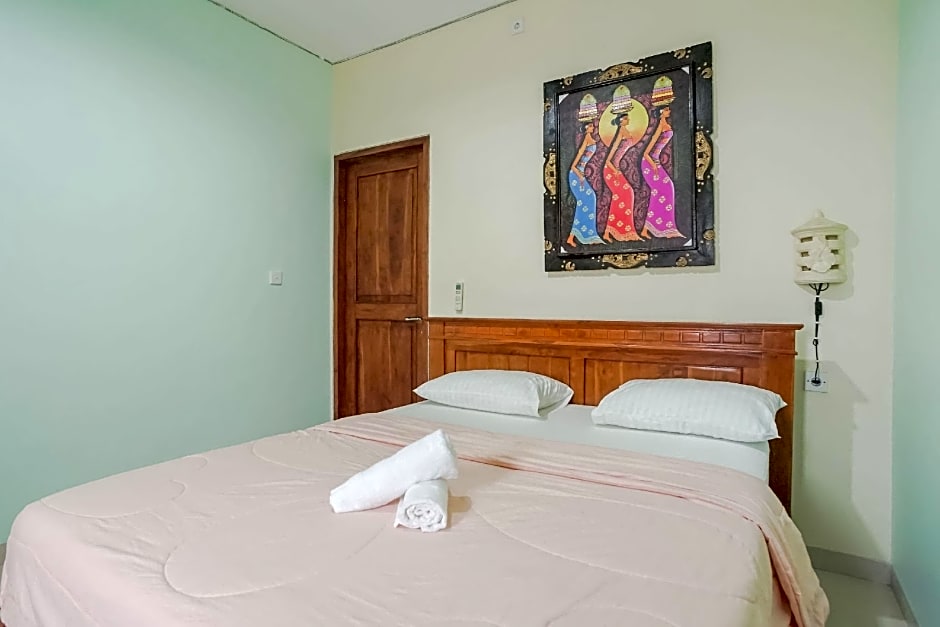 Guesthouse Penginapan Cempaka Putih