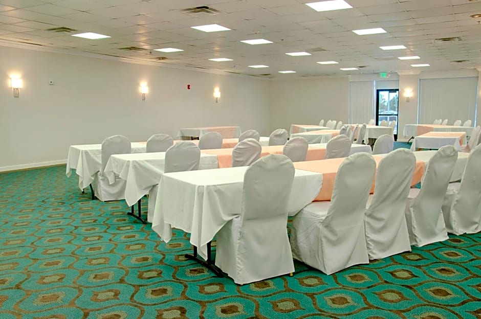 Holiday Inn Victorville By IHG