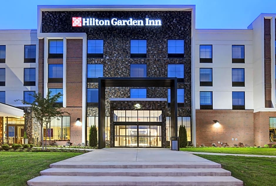 Hilton Garden Inn Madison Huntsville Airport