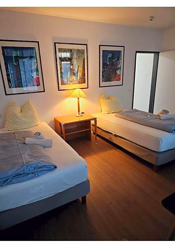 Estelada Hostel Berg am Laim