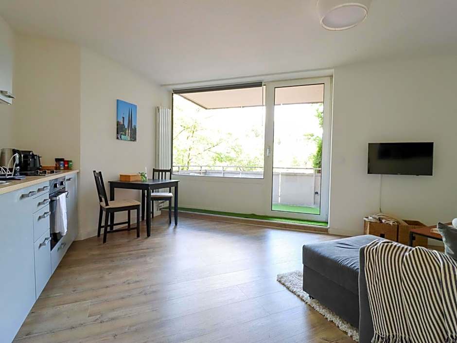homebydoni - zentral I Parkplatz I Küche I Balkon