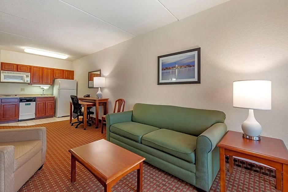Clarion Suites at The Alliant Energy Center