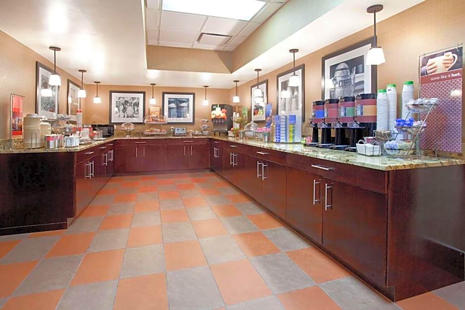 Hampton Inn By Hilton Cincinnati Kings Island