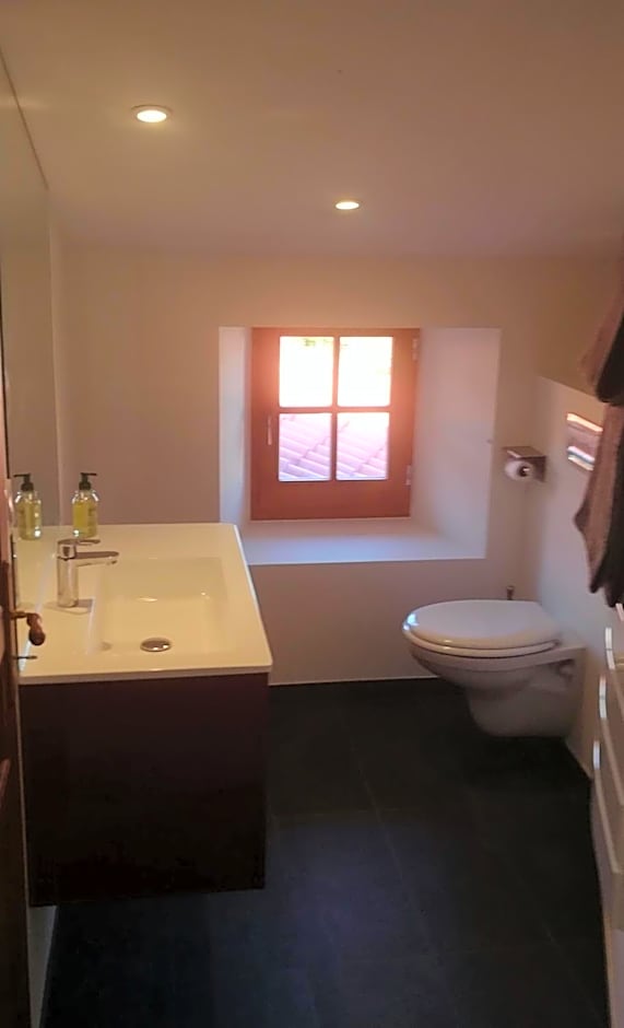 Chambres d'hôtes La Prévôté - Ancien couvent contre la Cathédrale