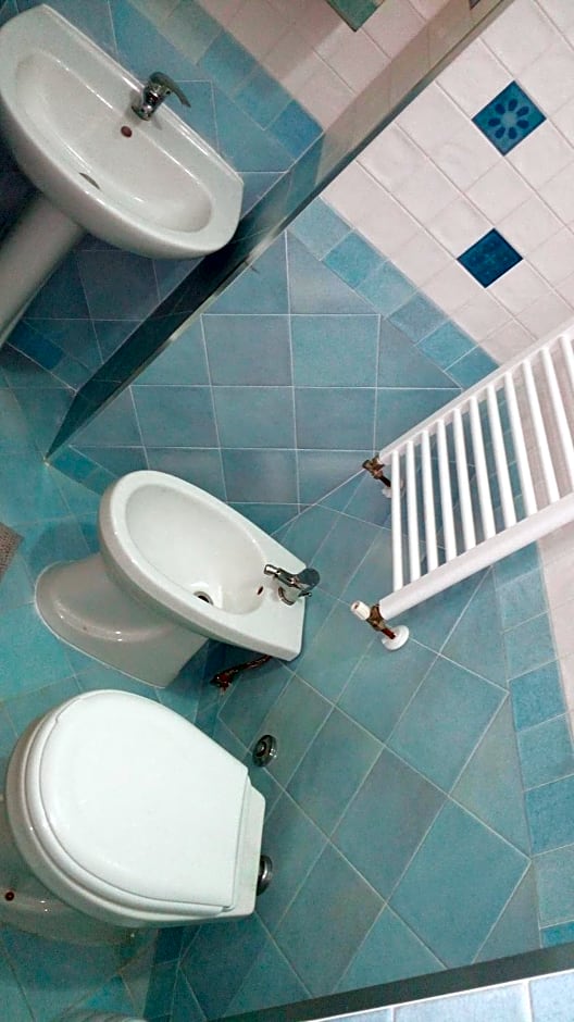 Annabella's Country House