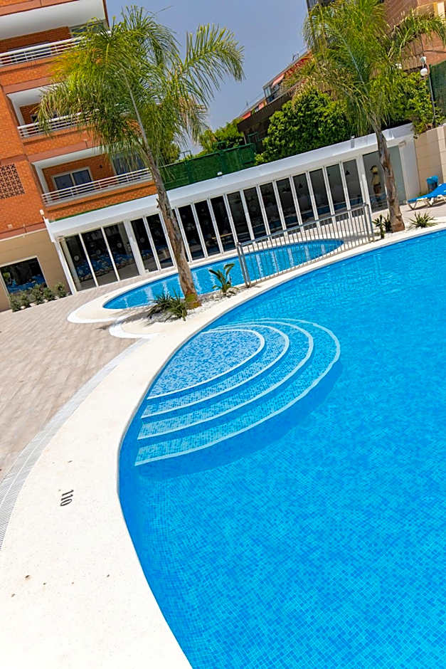 Aparthotel BCL Levante Lux