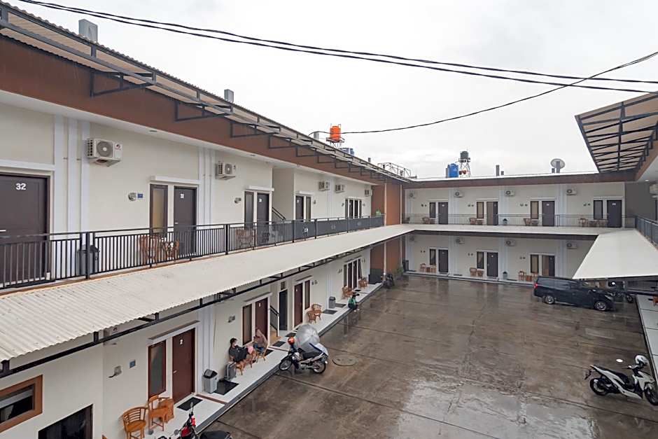 RedDoorz near Universitas Siliwangi Tasikmalaya