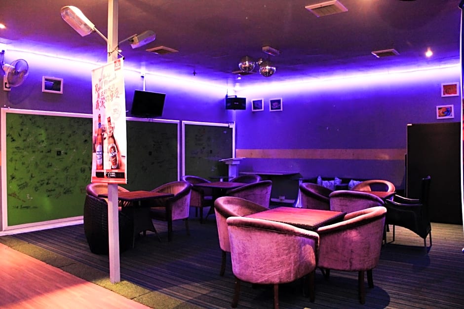 Shervinton Executive Boutique Hotel