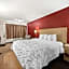 Red Roof PLUS+ & Suites Naples Downtown-5th Ave S