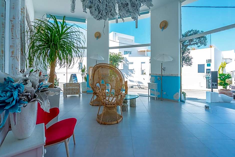 Kouros Home & Suites