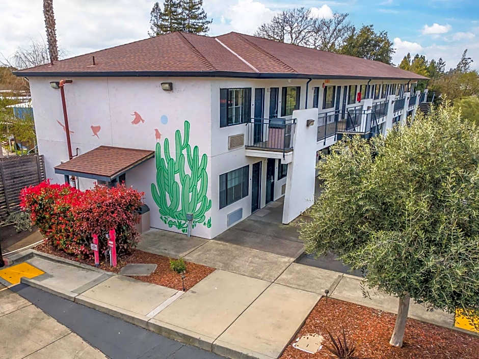 The Sandman Santa Rosa Sonoma, an Ascend Collection Hotel