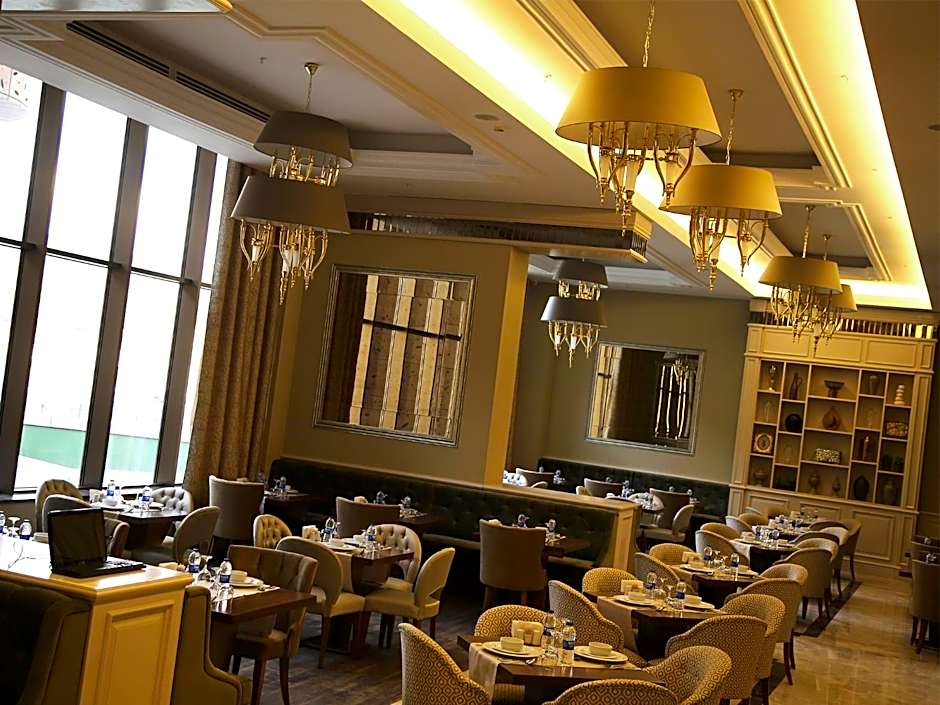 Morrian Hotel