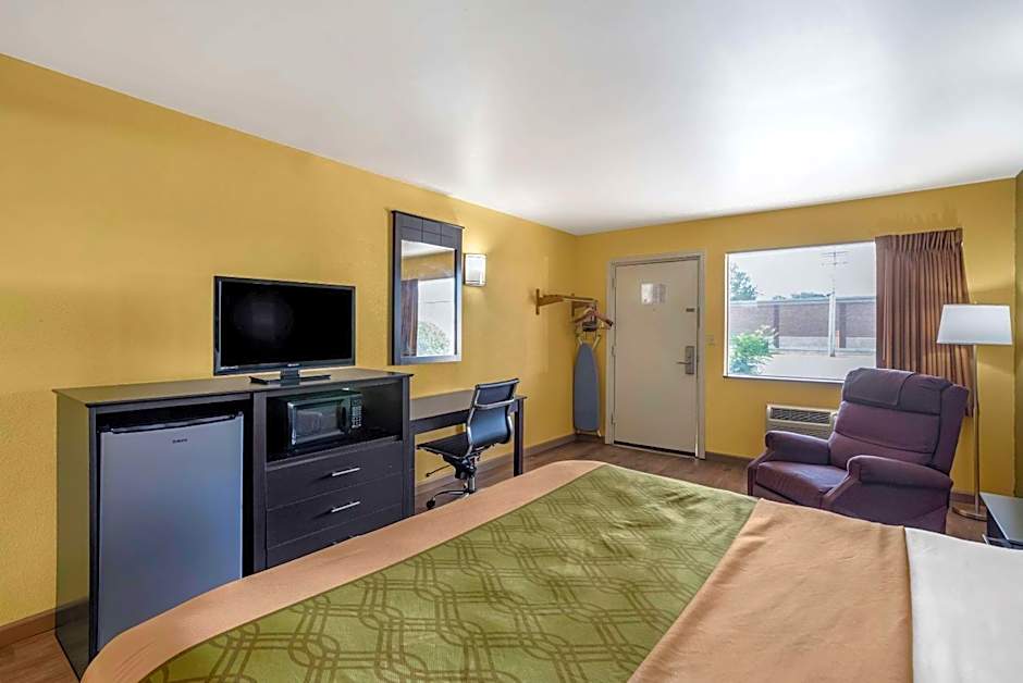 Econo Lodge Easton Route 50