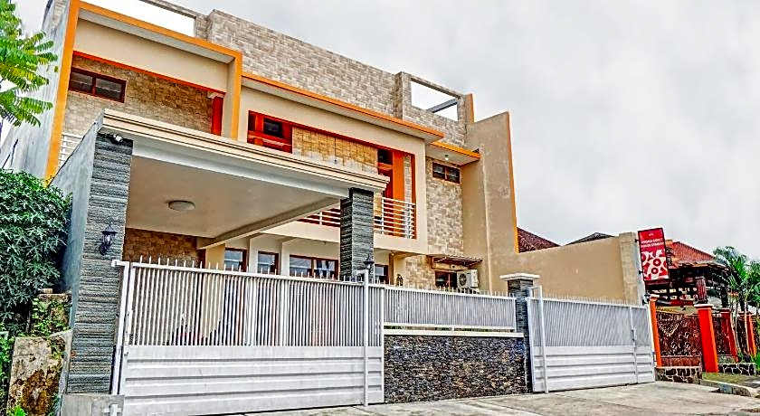 Hotel O Avisha Guest House Syariah