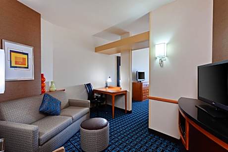 King Studio with Sofa Bed