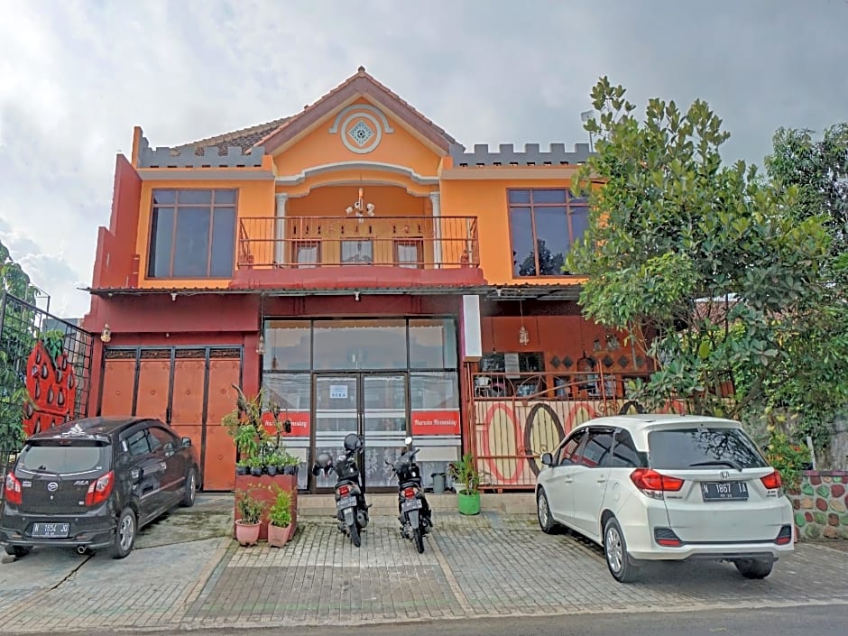 Hotel O Harwin Homestay
