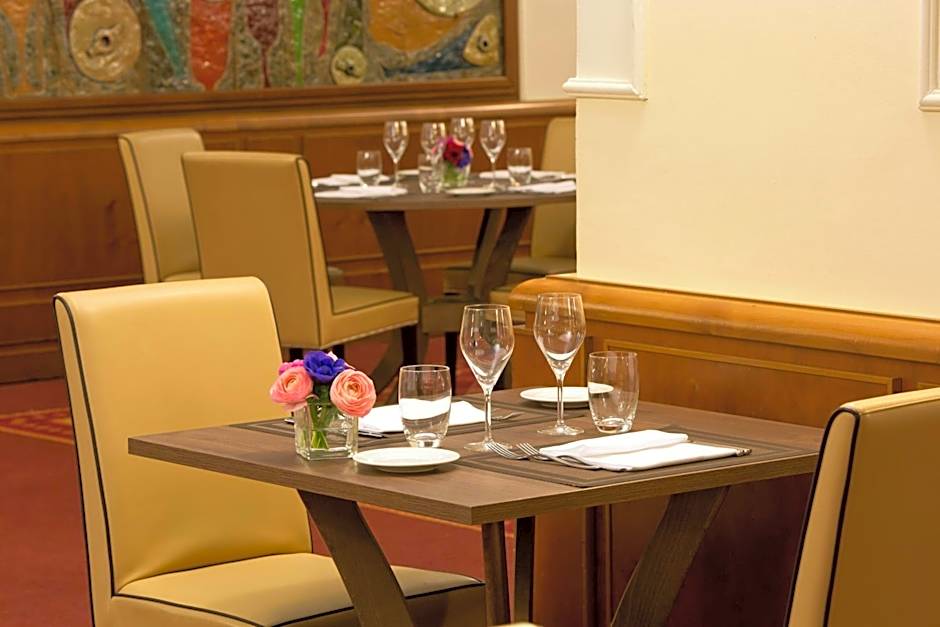 Starhotels Business Palace